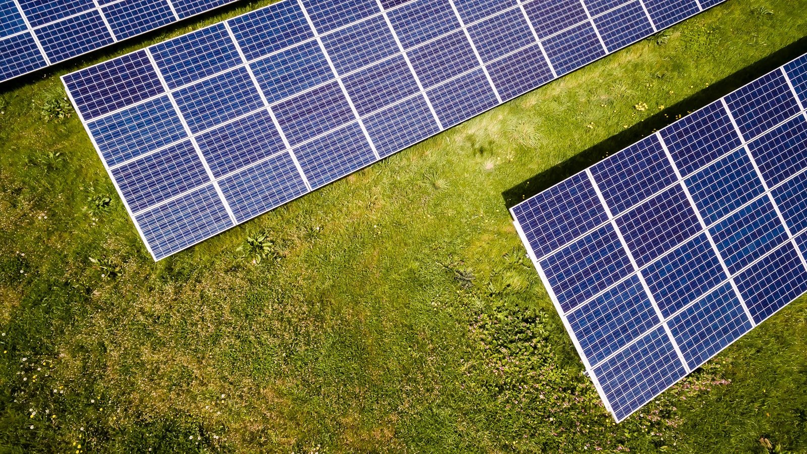 Utility-scale solar array